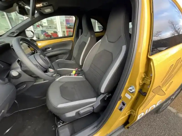 Toyota Aygo hybride 116h gr sport crossover sp — photo 12