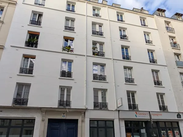 Appartement 2 pièces vendu occupé