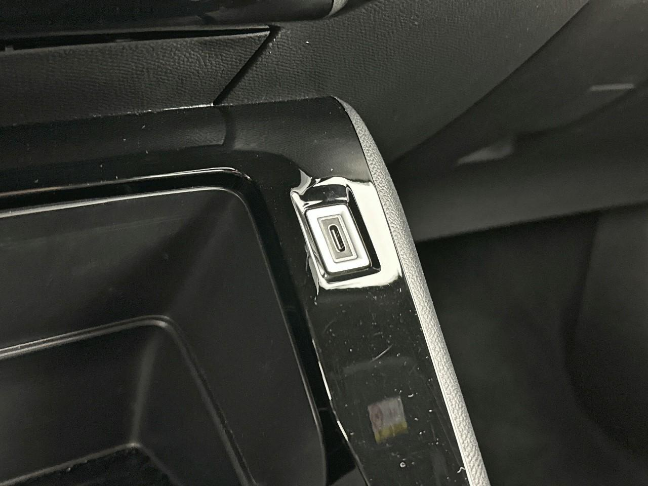 Peugeot 2008 100 s&s bvm6 style — photo 28