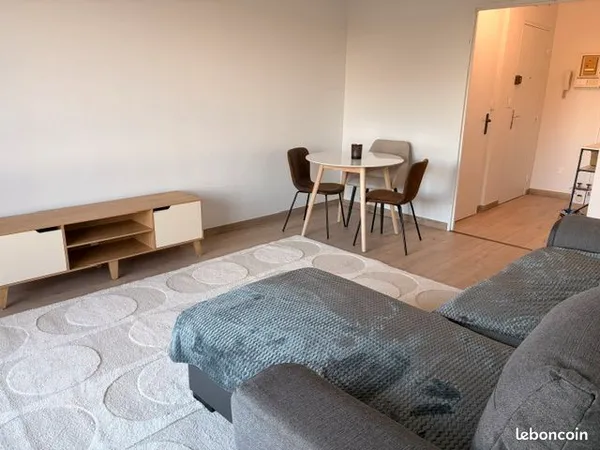 À louer T2 meublé de 50 m² entièrement rénové