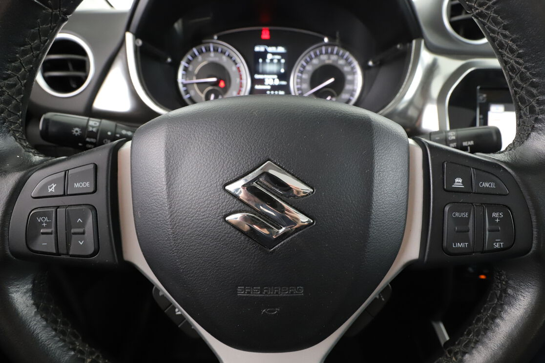 Suzuki Vitara 1.4 BoosterJet Hybrid Style AllGrip — photo 16