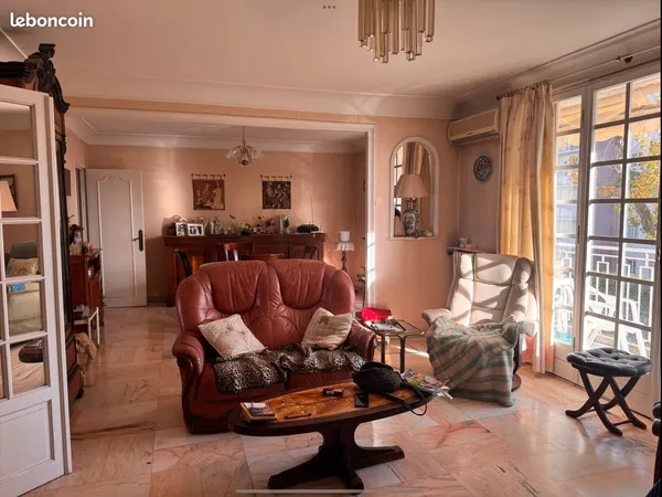 Montpellier, Appartement T4 - 102m2 Parking et Cellier