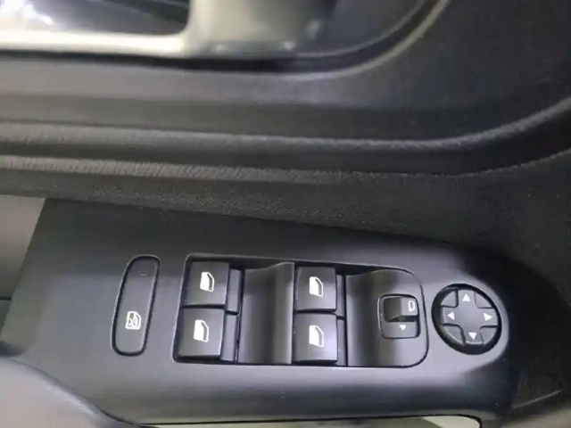 Citroën C5 Aircross puretech 130 s&amp;s bvm6 — photo 101