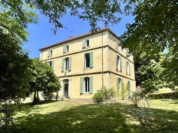 Maison de maitre au coeur de la campagne