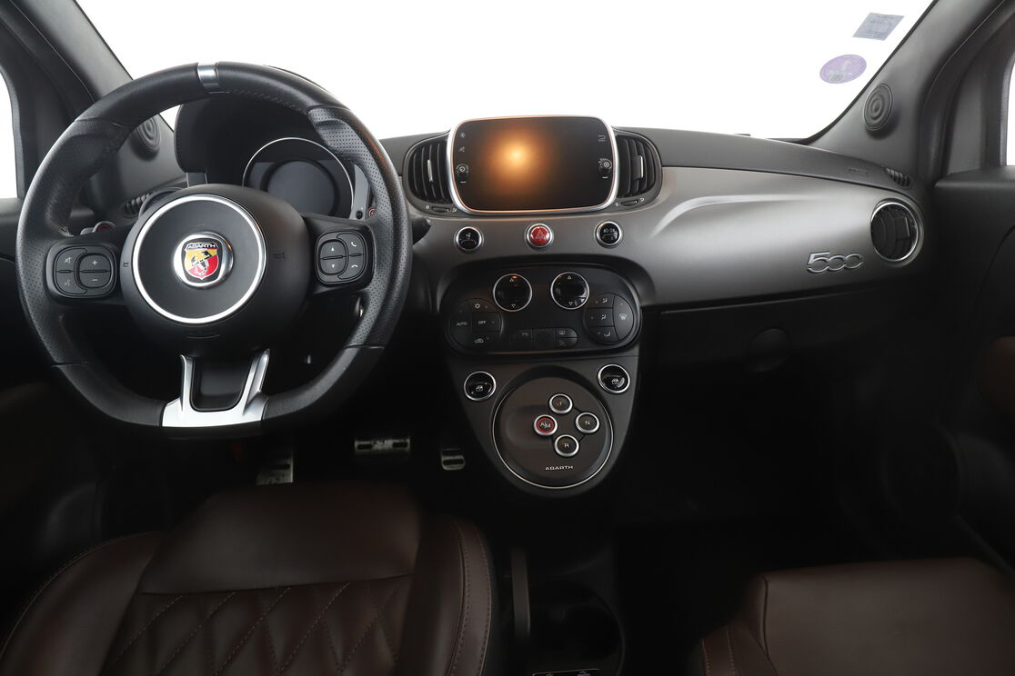 Abarth 595C C 1.4 Turbo T-Jet 595 Turismo MSQ — photo 11