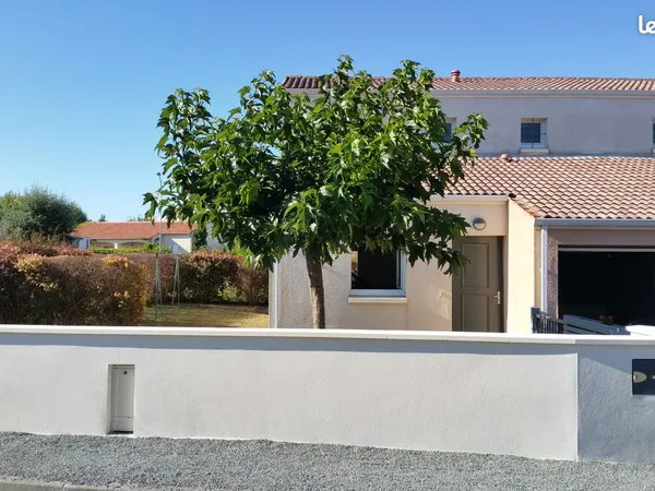 Maison en location Saintes
