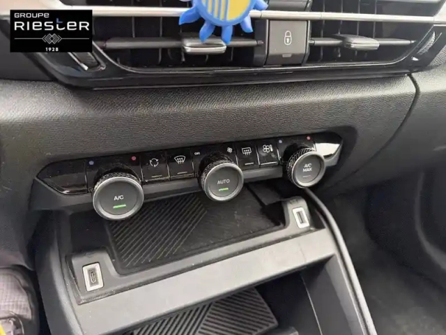 Citroën C4 puretech 100 s&amp;s bvm6 — photo 44