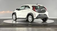 Toyota Aygo X 1.0 VVT-i 72ch Dynamic MY23 — photo 8