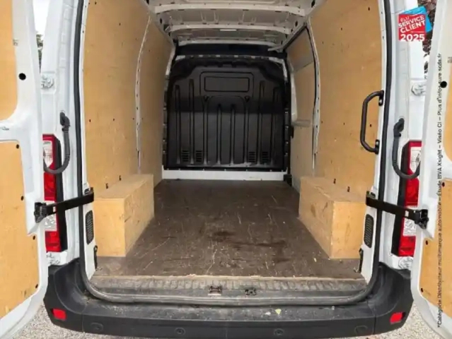 Renault Master fg f3500 l2h2 2.3 blue dci 135ch confort euro6 — photo 14