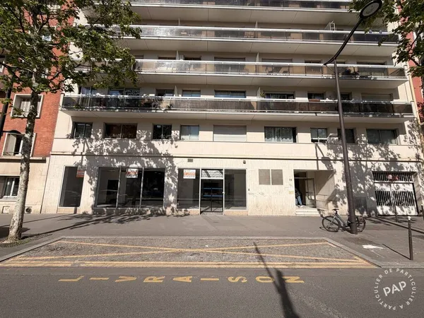 Local commercial 472 m²