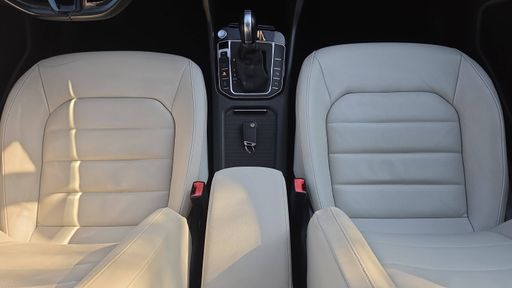 Volkswagen Golf Sportsvan 1.4 TSI 125 DSG7 - Carat – 2017 – 136024 km – Essence – Boîte Automatique — photo 21