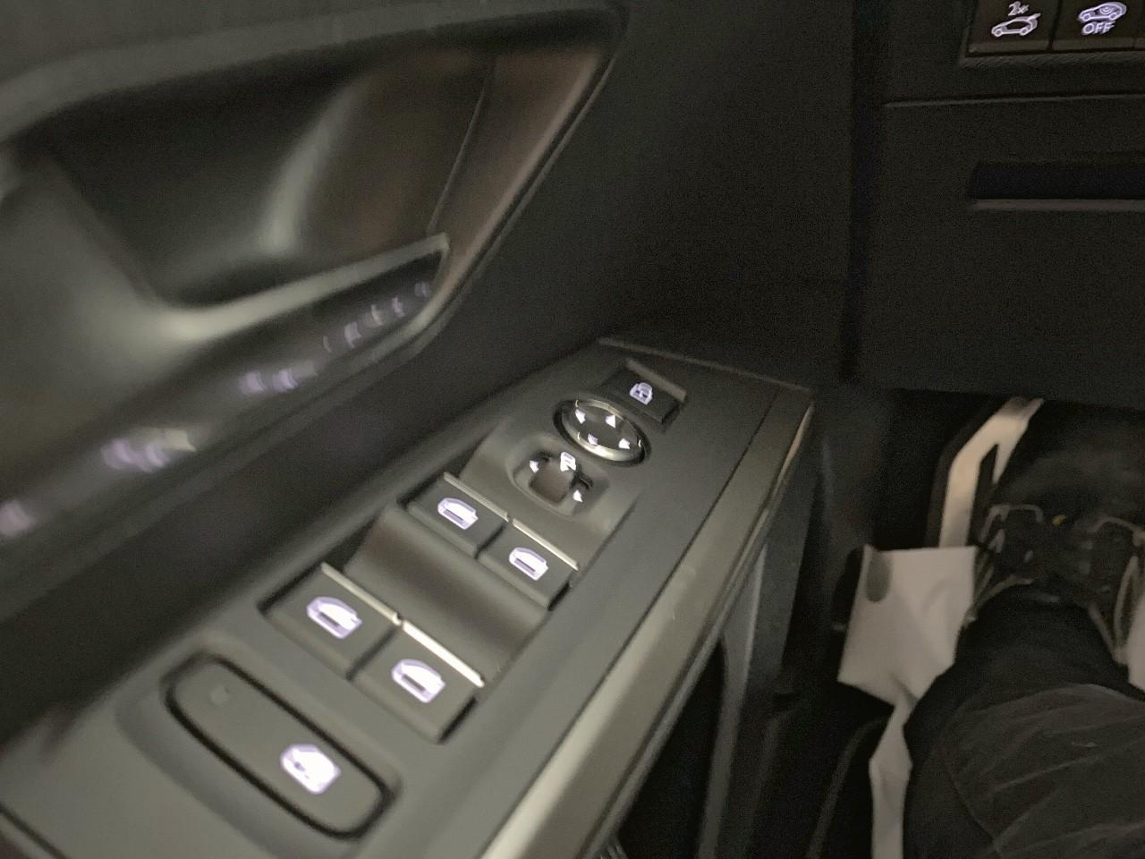 Peugeot 5008 hybrid 145 ch e-dcs6 gt — photo 20