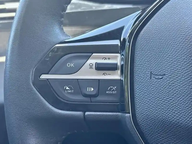 Peugeot 308 puretech 130ch s&amp;s eat8 allure pack — photo 19