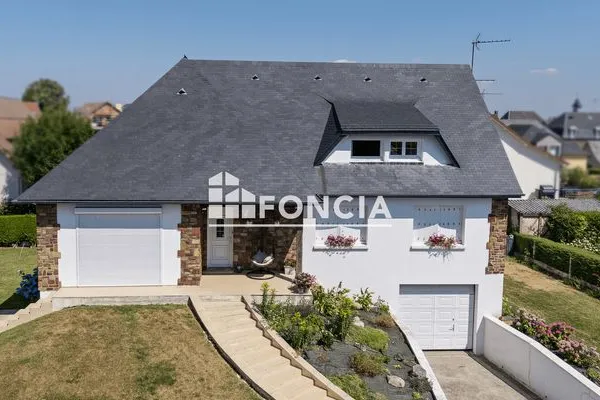 Maison 5 pièces 160 m²