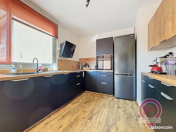 Appartement 5 pièces 100 m²