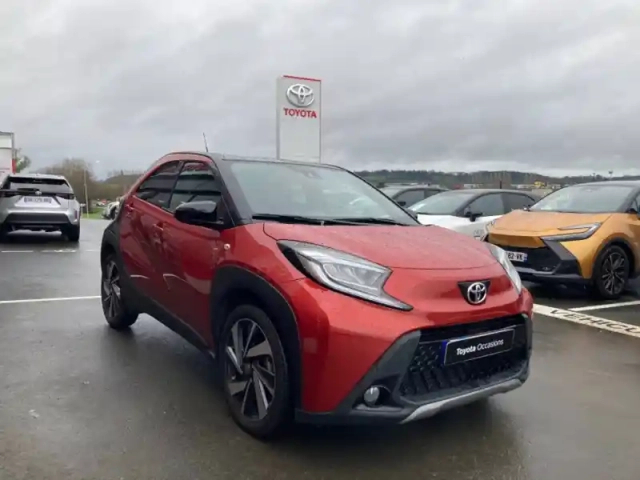Toyota Aygo X 1.0 vvt-i 72ch collection s-cvt — photo 3