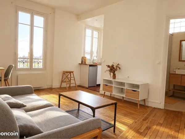 Appartement 2 pièces lumineux