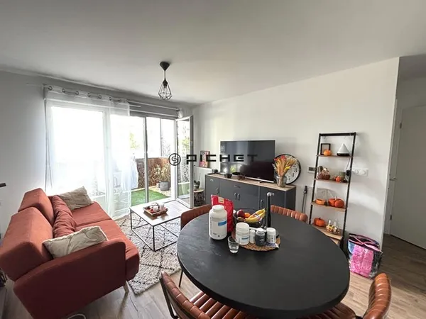 APPARTEMENT T2 MEUBLE VERRIERES EN ANJOU