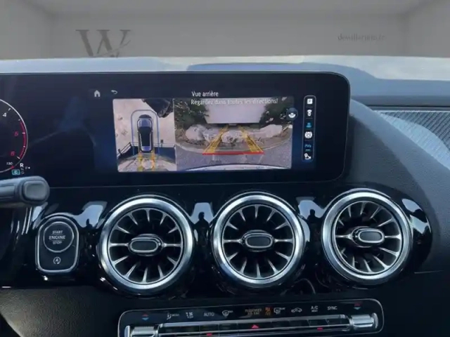 Mercedes Gla 200 d amg line — photo 20