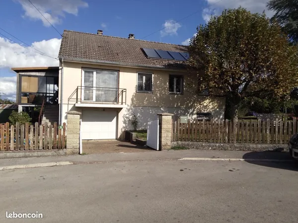 Maison 5 pièces 107 m² sur 2 niveaux