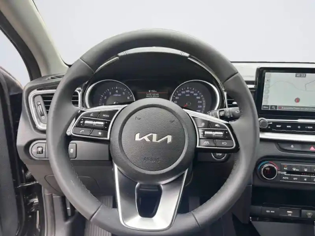 Kia Ceed sw 1.5 t-gdi 140 ch bvm6 — photo 12