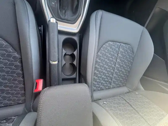 Audi A1 sportback 25 tfsi 95 ch s tronic 7 — photo 19