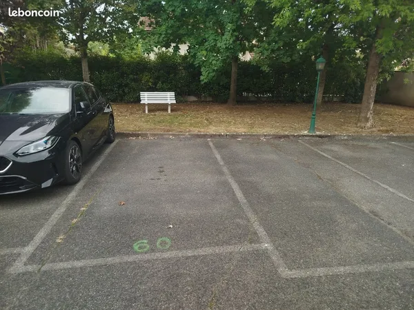 Parking Pontault location