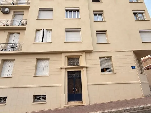 Appartement T3 à rénover - Marseille 13007