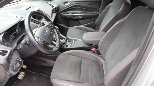 Ford Kuga 2.0 TDCi 150 AWD Powershift - ST-Line – 2019 – 120149 km – Diesel – Boîte Automatique — photo 19