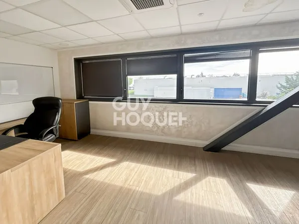 Bureaux 4 pièces 206 m²