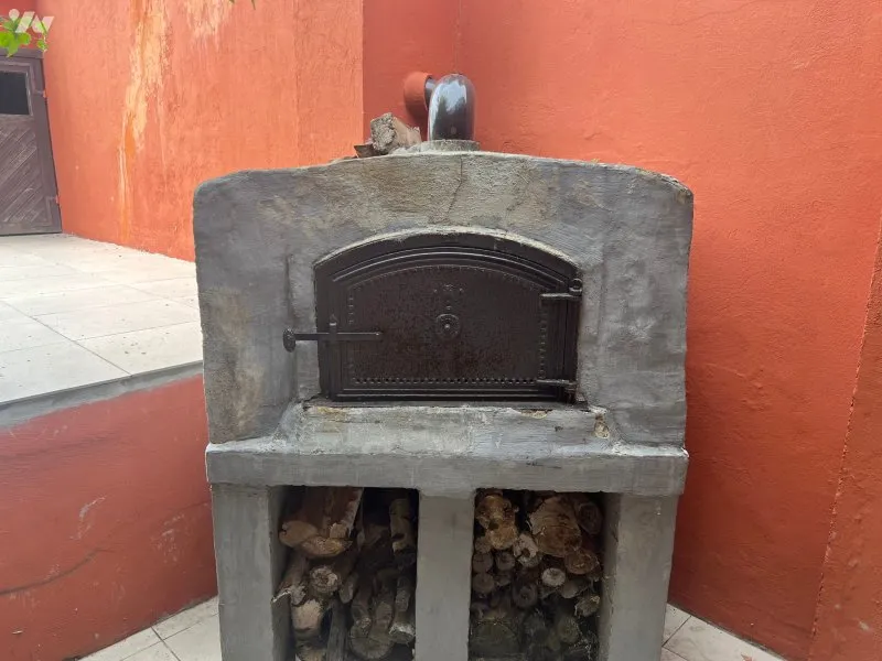 Photo 3