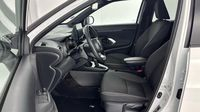 Toyota Yaris Cross 116h Design MY22 — photo 12