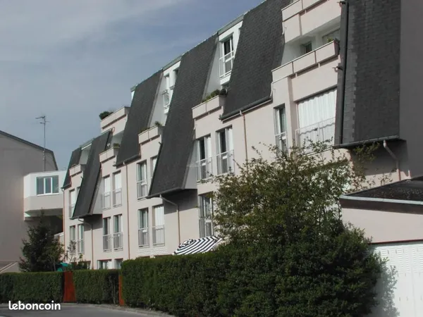 Parking 12 m² Reims