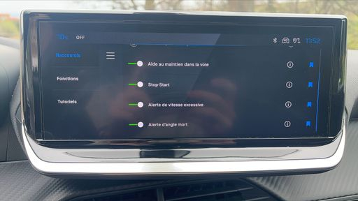 Peugeot 2008 1.2  136 Hybride DSC6 - Allure – 2024 – 27010 km – Hybride essence – Boîte Automatique — photo 7