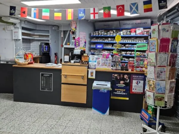 VENDS FOND DE COMMERCE EPICERIE-TABAC-FDJ