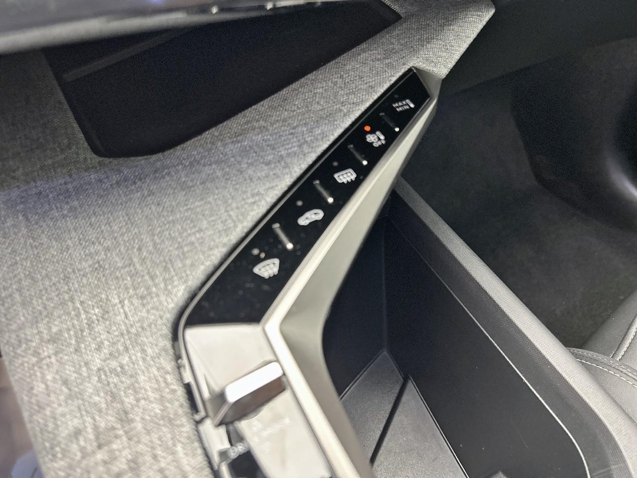 Peugeot 3008 hybrid 145 e-dcs6 allure — photo 27