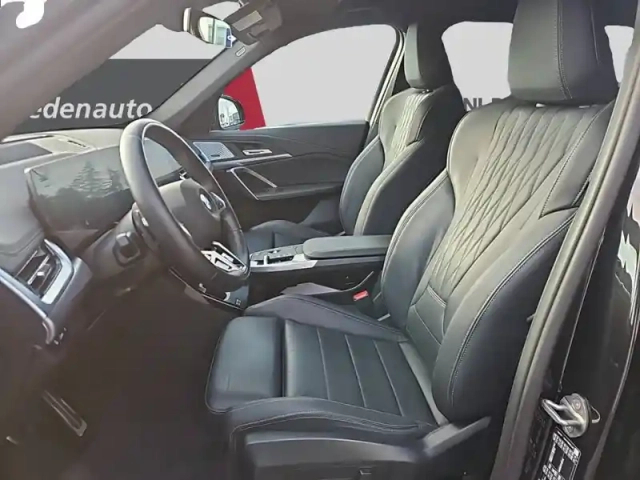 Bmw X1 sdrive 18i 136ch dkg7 — photo 9