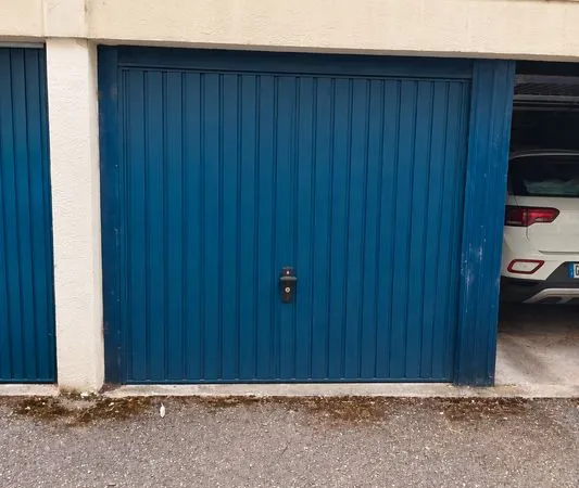 Nancy ARTEM / Haussonville - Vrai garage fermé (box privatif sécurisé)