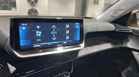 Peugeot 2008 1.2 PureTech 130ch S&S Allure Pack — photo 13
