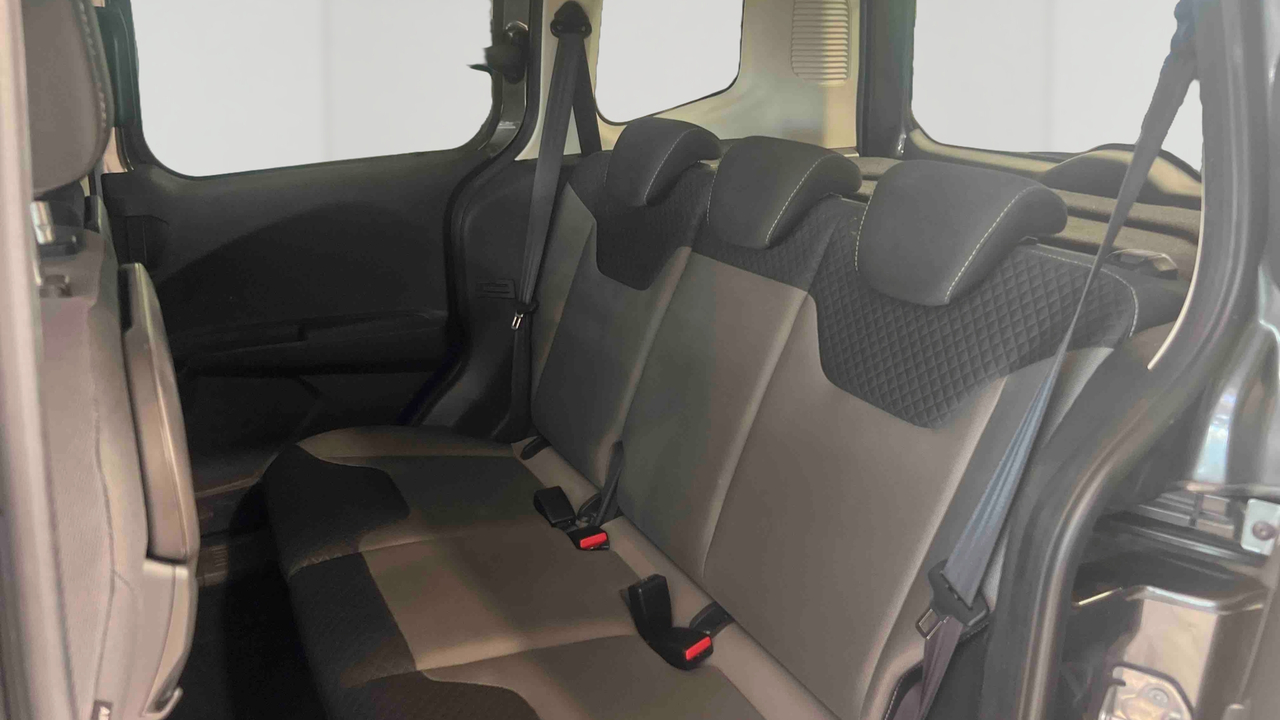Ford Tourneo Courier 1.0 E 100 BV6 S&amp;S — photo 12