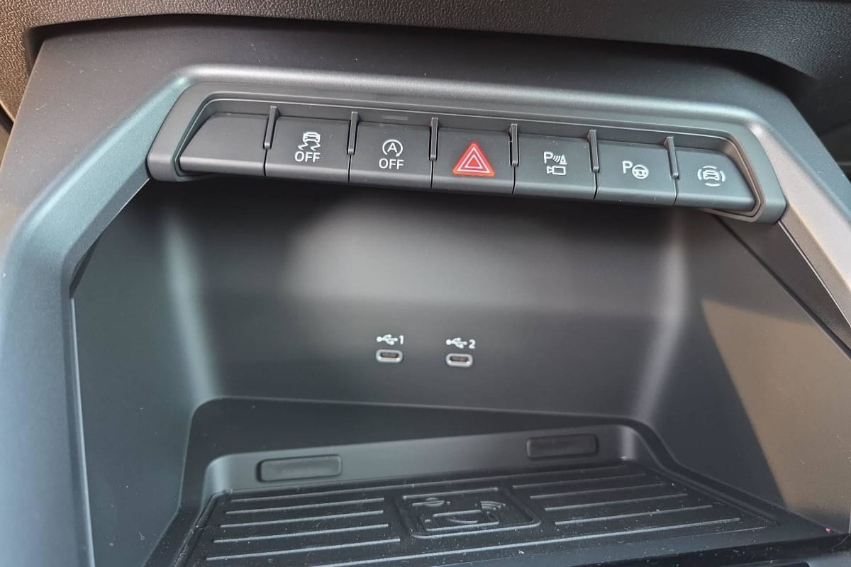 Audi A3 Sportback — photo 18