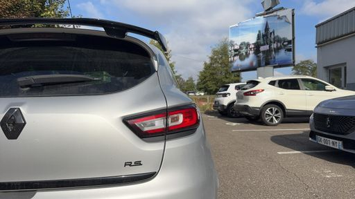 Renault Clio RS Cup 1.6 Turbo 200 EDC6 - N/A – 2018 – 114491 km – Essence – Boîte Automatique — photo 4