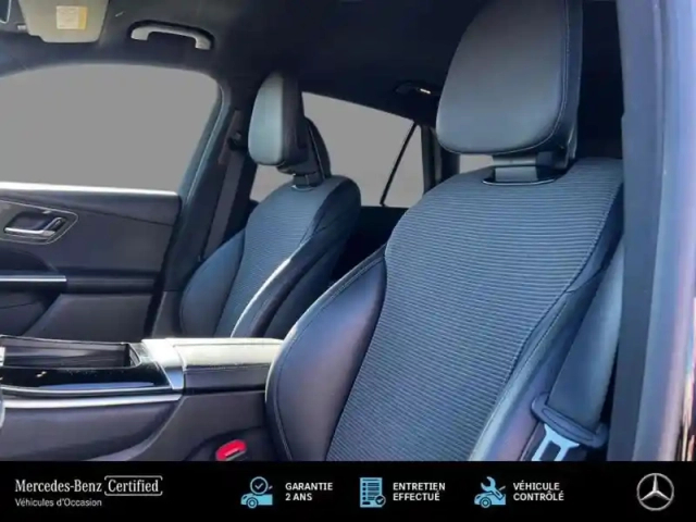 Mercedes Glc 300 e hybrid eq 4matic bus — photo 18
