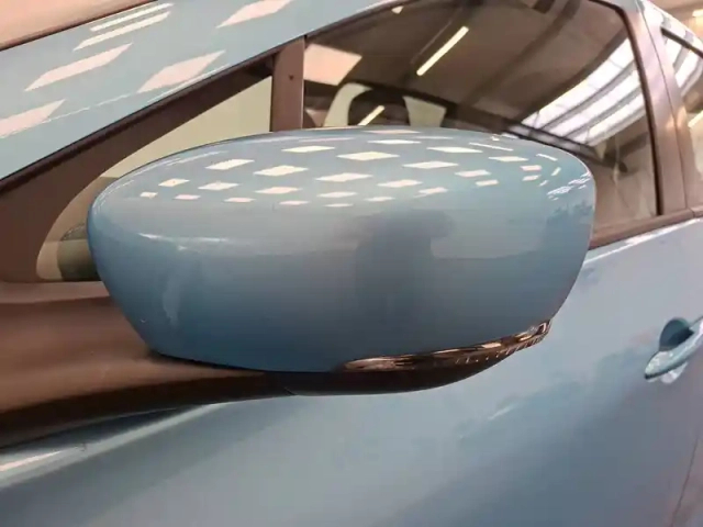 Renault Zoé zoe r110 — photo 18