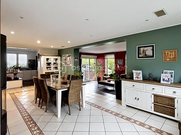 Maison 7 pièces 173 m²