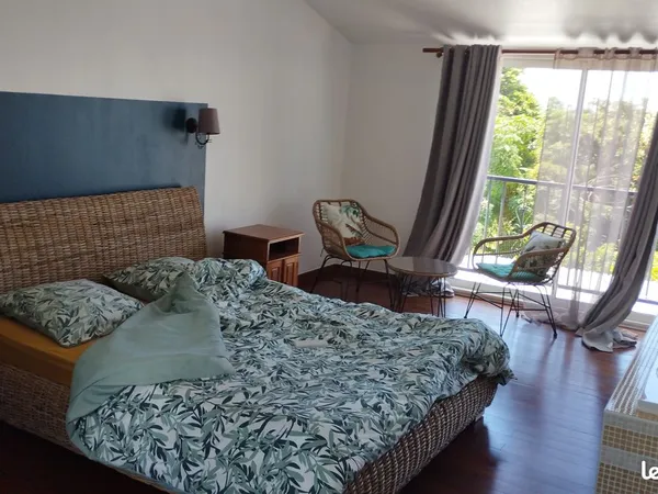 APPARTEMENT 60 m2