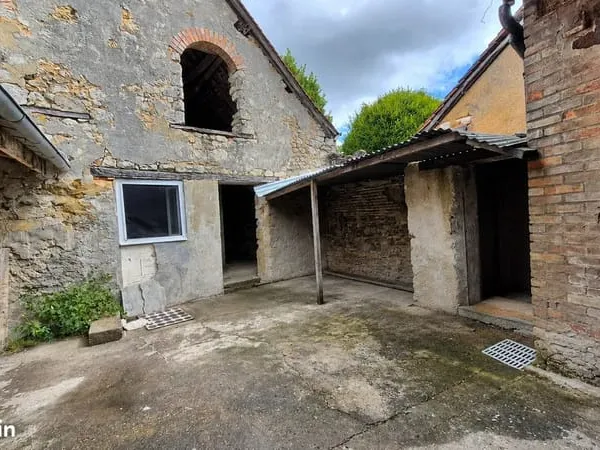 Immeuble Louplande 6 pièce(s) 185 m2