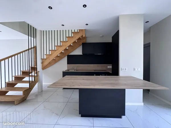 Duplex 4 pièces 98 m²