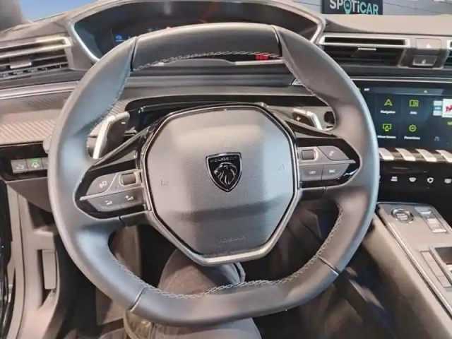 Peugeot 508 hybrid 180 e-eat8 allure — photo 12