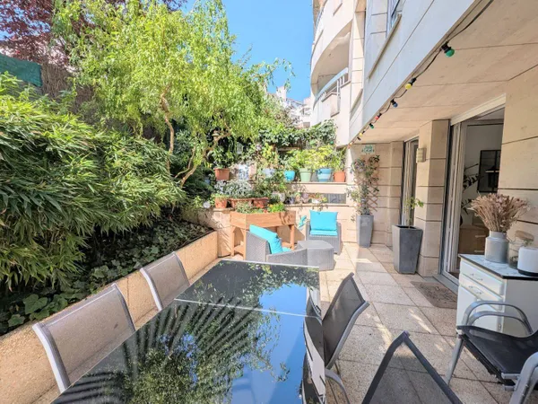 Appartement 1 pièce 50 m²